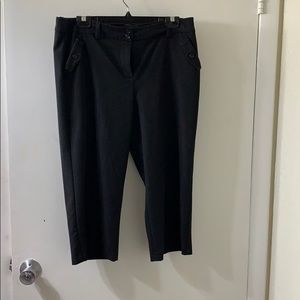 Sharagano Studio Black Capris